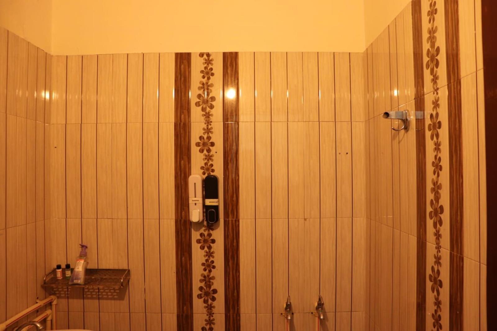 Deodar Cottage ムスーリー エクステリア 写真